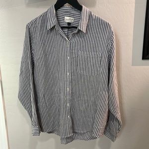 Universal Thread Women's Blouse